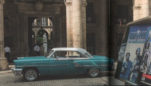 Havana. Autos And Architecture - Nigel Young